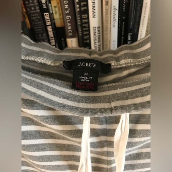 EUC J. Crew Dreamy Grey and White Striped Jogger Lounge Pant with Drawstring M - Picture 3 of 12